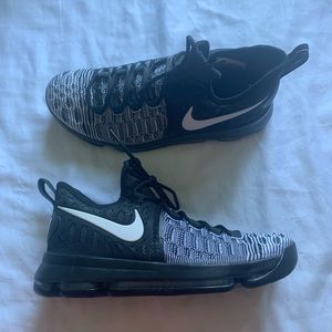 Nike KDs
